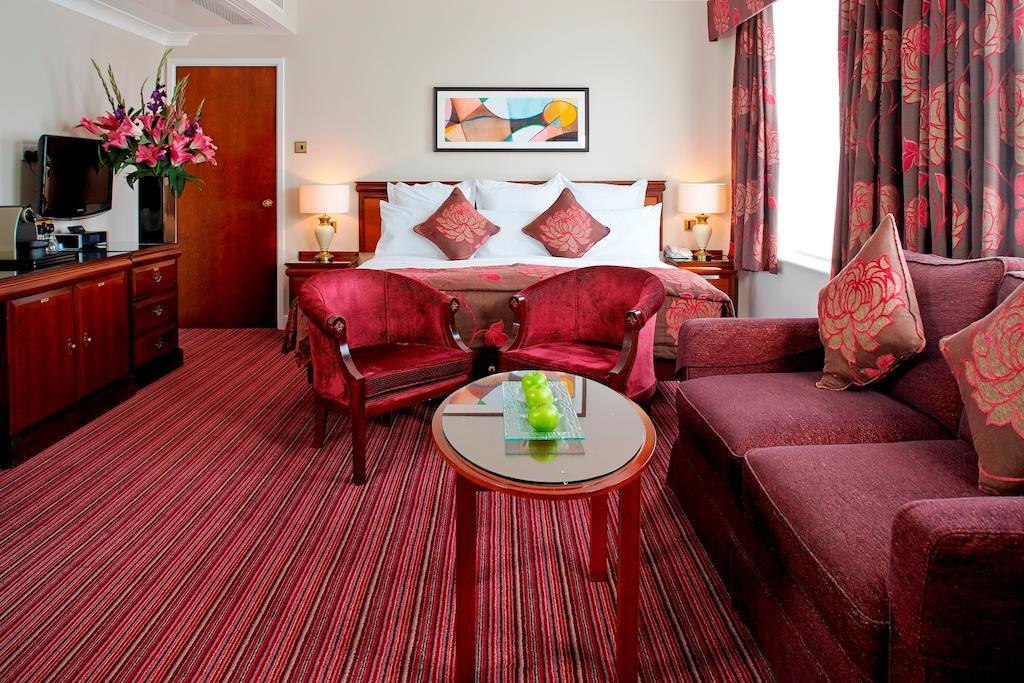 The Rembrandt Hotel London Room photo